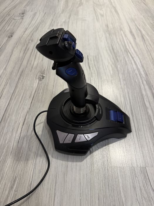 Joystick Genius Metalstrike 3D
