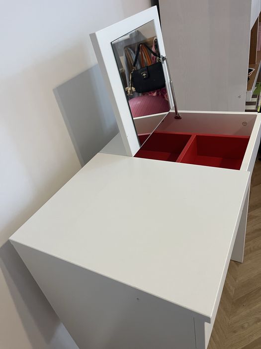 Toaletka z lustrem IKEA