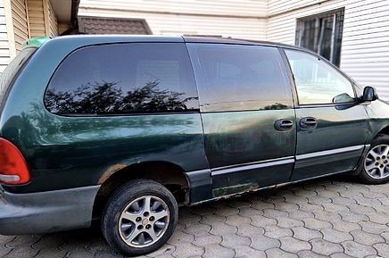 Chrysler Voyadger (Крайслер Вояджер) 3.3 бензин | автомат | 1999 ОБМЕН