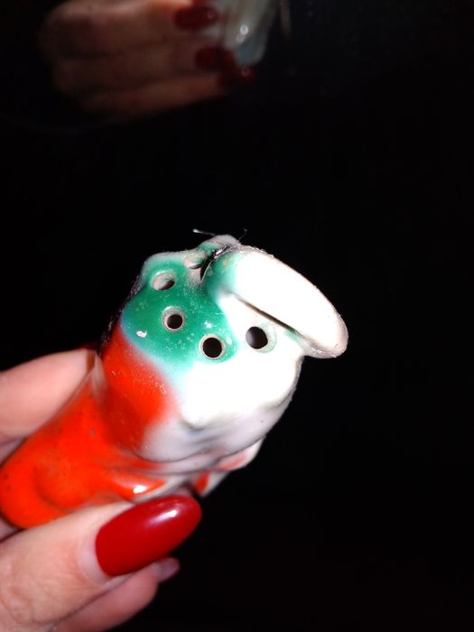 Перечница в виде перца