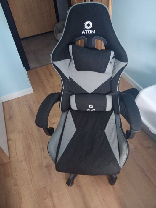 Sprzedam fotel gamingowy