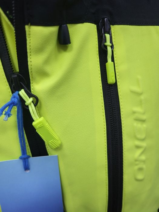 Продам чоловічу гірськолижну куртку O'Neill Total Disorder оригінал