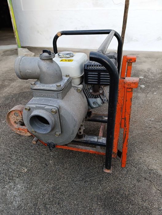Moto bomba HONDA WB30XT