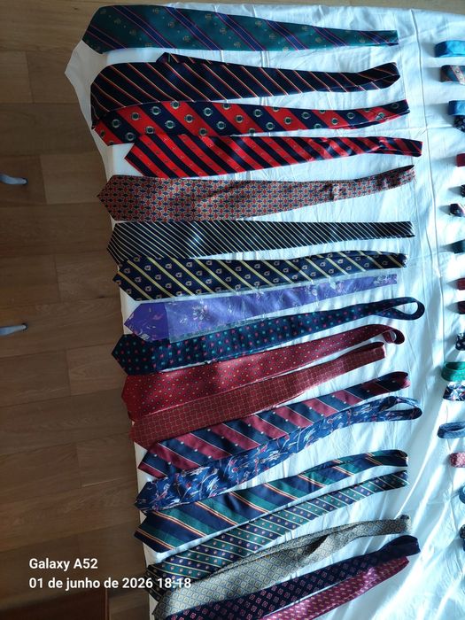Gravatas de homem em seda