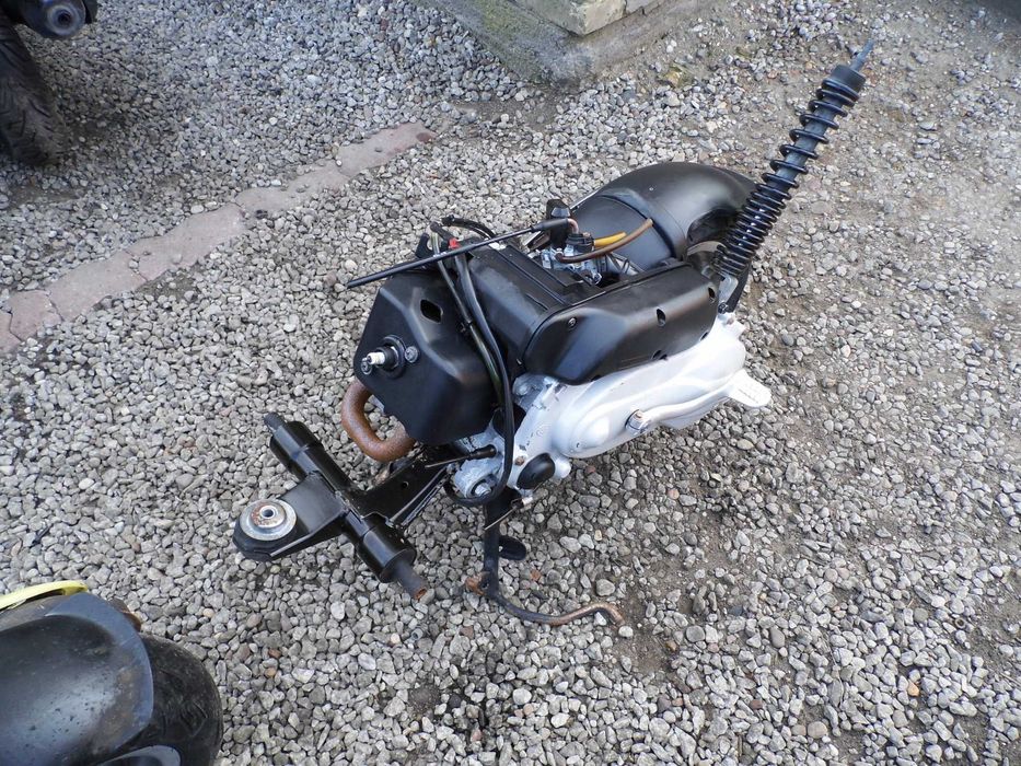 SILNIK PIAGGIO VESPA ET2 50 2T sprawny wys gwar 4 tys km