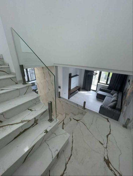 вул. Пасічна. Оренда. Будинок-Котедж. Дизайнерський Ремонт. Гараж!