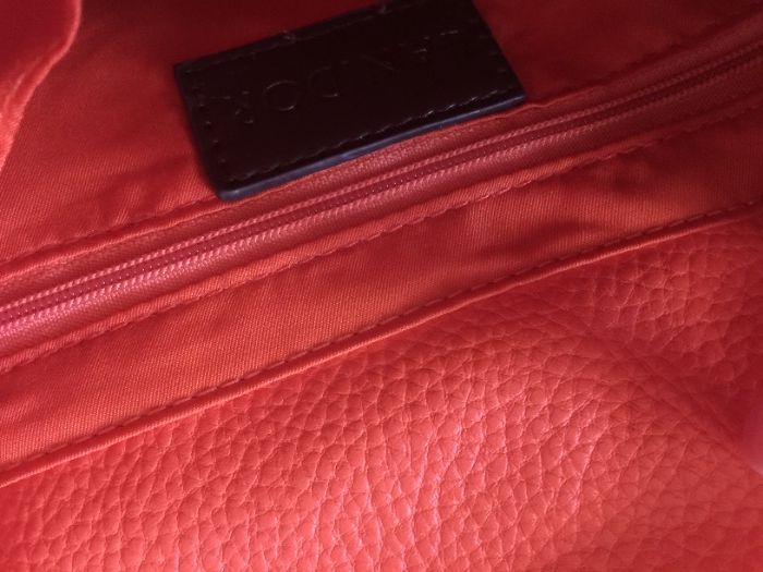 Mala pequena laranja Lanidor