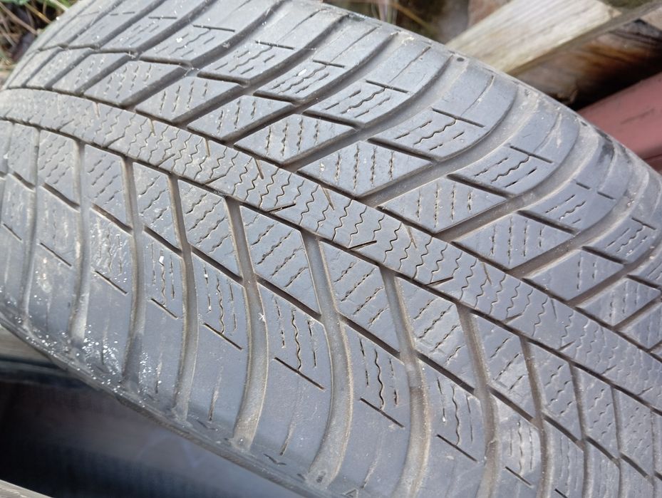 Opony wielosezonowe Nexen r16