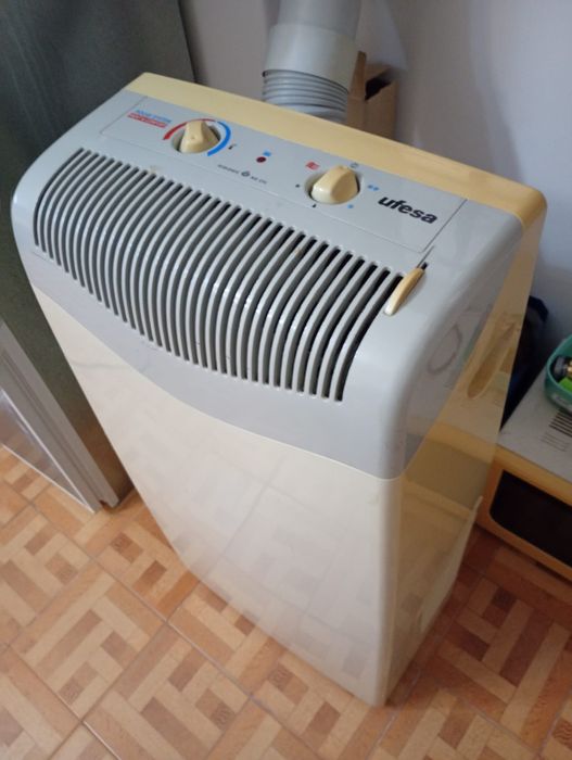 Lote variados ,ar condicionado, máquina da loiça, bicicleta,mesa