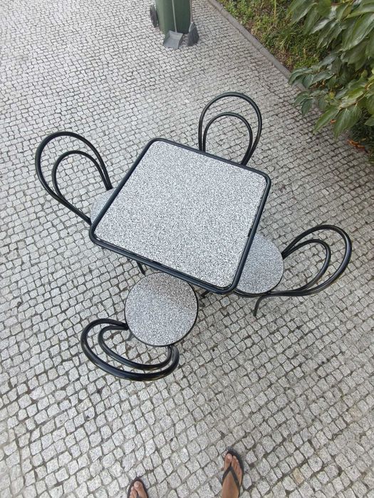 Conjunto Mesa com cadeiras explanada