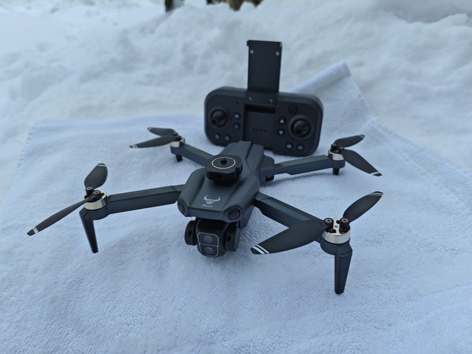 Новий квадрокоптер SG109 pro