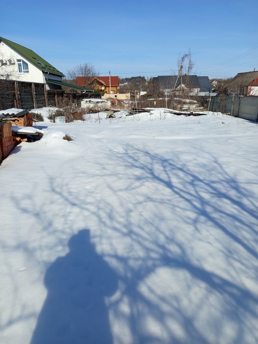 Продається земельна ділянка 10 соток  в с.Станишівкаа