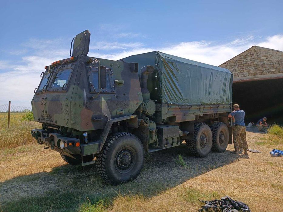 Тенти на пікап тент на військову техніку брендування тентів TENT.UA