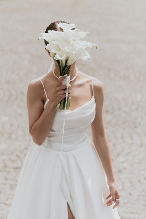 Весільна сукня для тендітної дівчини