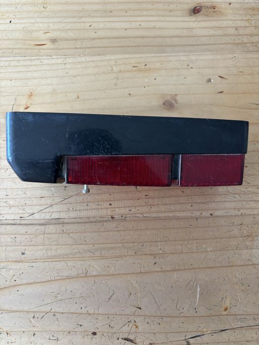 Cobertura farol traseiro - Citroen DS (boca de sapo) - ref Seima 637
