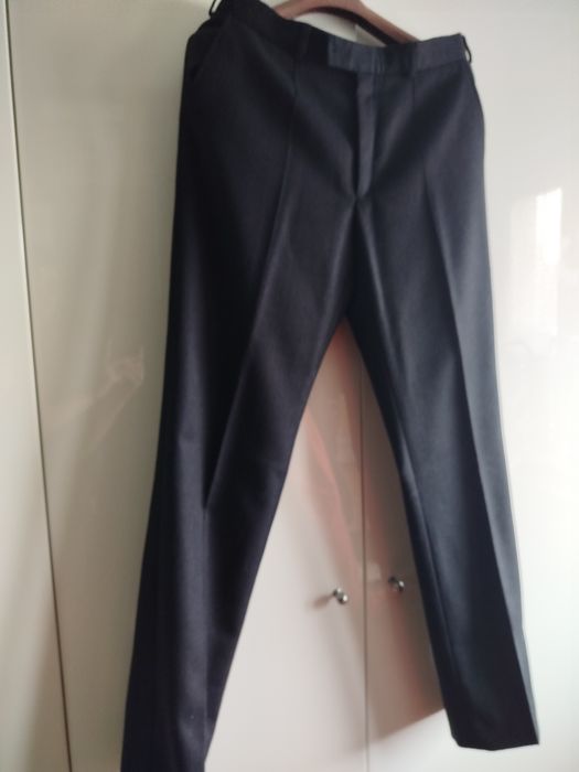 Nowe czarne spodnie na kant wełniane Vistula 188/90 XL