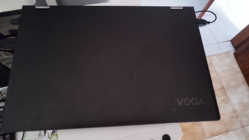 Lenovo yoga 530 - 14ARR