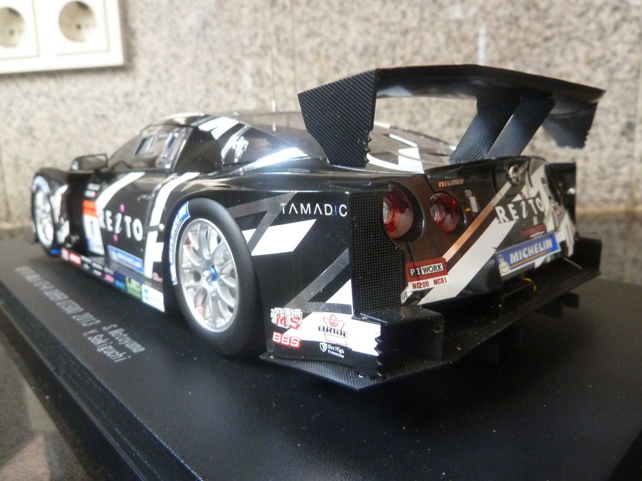1:18 Ebbro, Nissan Reito Mola GT-R, Super GT 500, AutoArt Minichamps