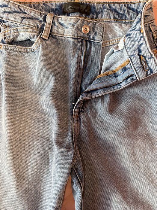 Блакитні джинси Zara