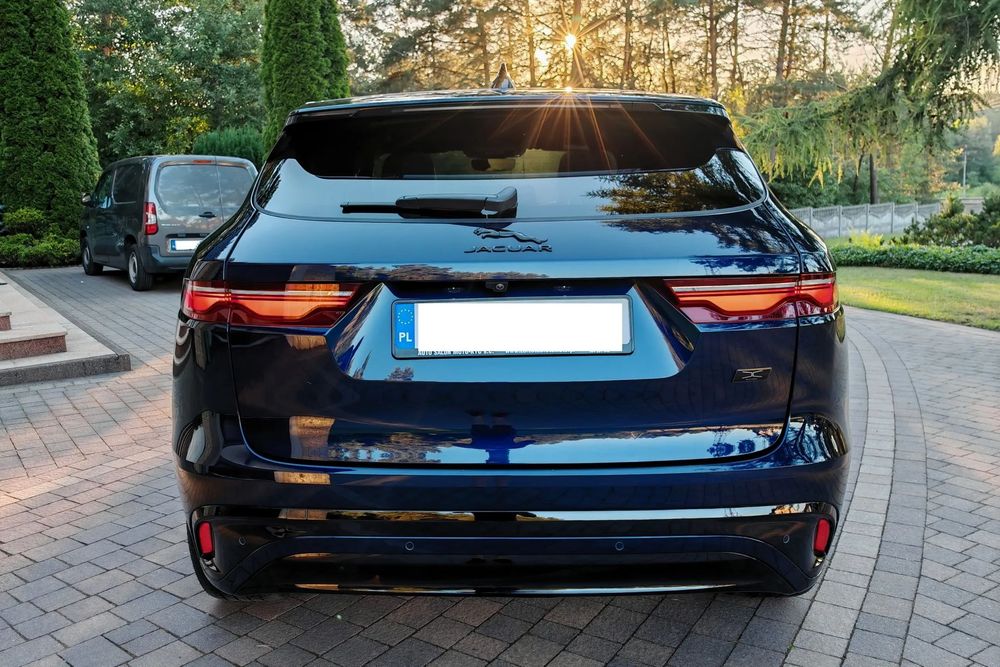 Jaguar F-Pace GWARANCJA 2.0 204KM R-DYNAMIC SE 1wł SALON PL 37000km jak NOWY fv23%