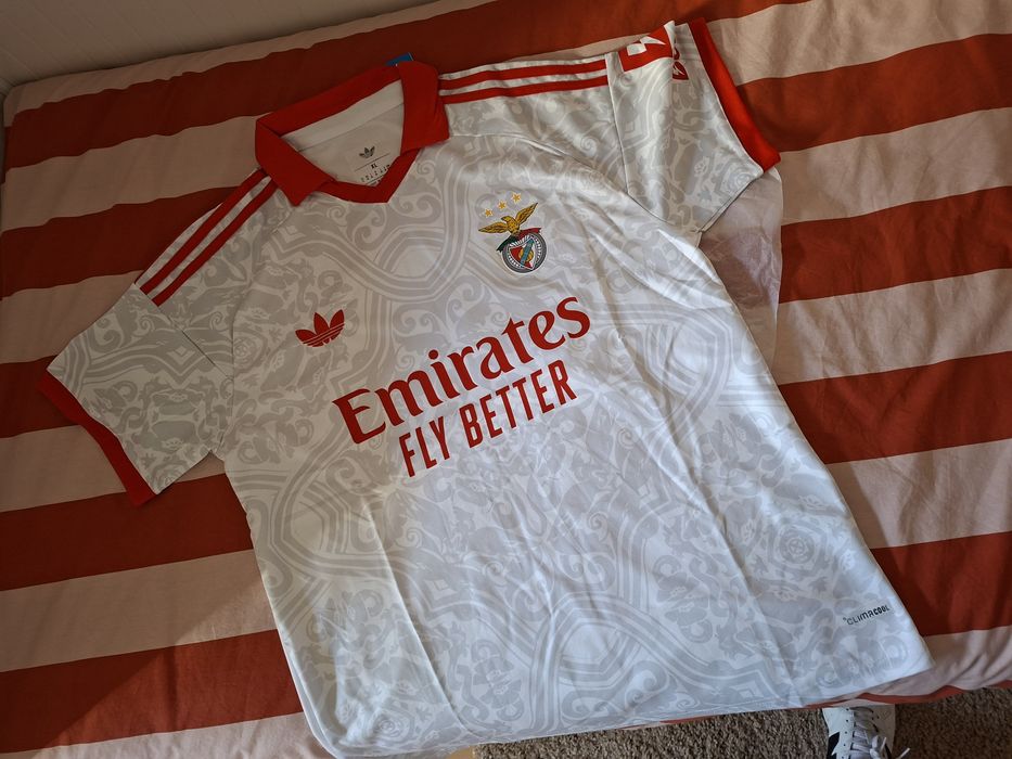 Camisola SL Benfica 2026/2027 Alternativa Branca - Tamanho XL (Nova c/ Etiqueta)
