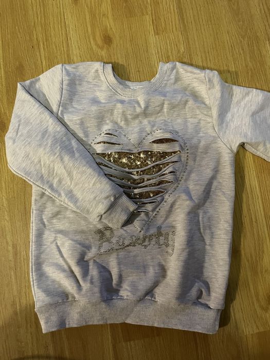 Светр сірий з принтом