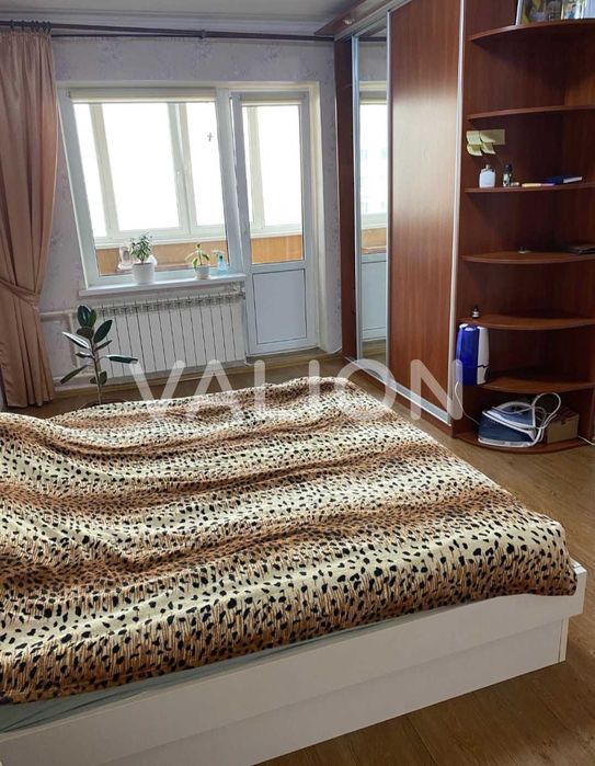 Продам 3кім.квартиру Святошинський р-н, просп.Академіка Палладіна,7/60