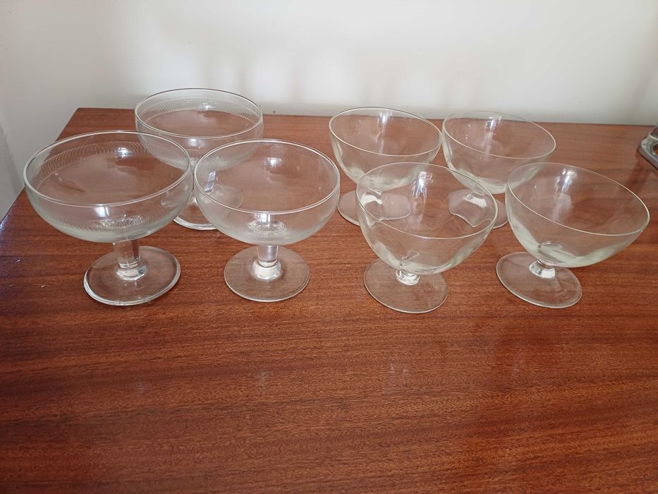 Copos e Jarro Vidro Vintage