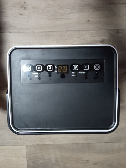 Осушувач повітря Zanussi  ZDH -12L