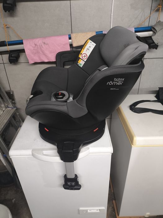 Fotelik obrotowy Britax