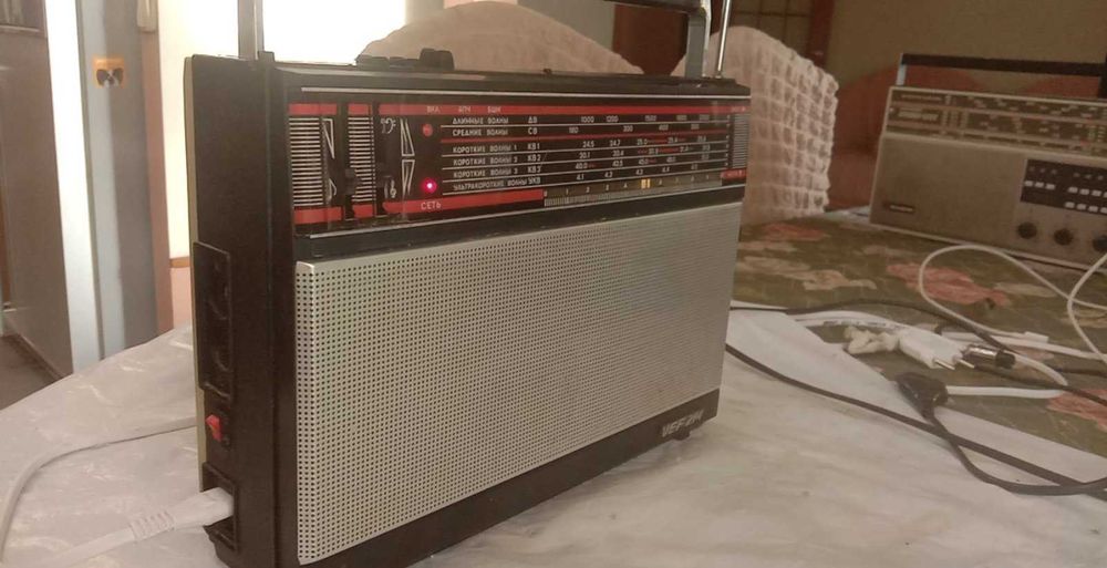 Радиоприемник ВЭФ 214 с ФМ диапазоном