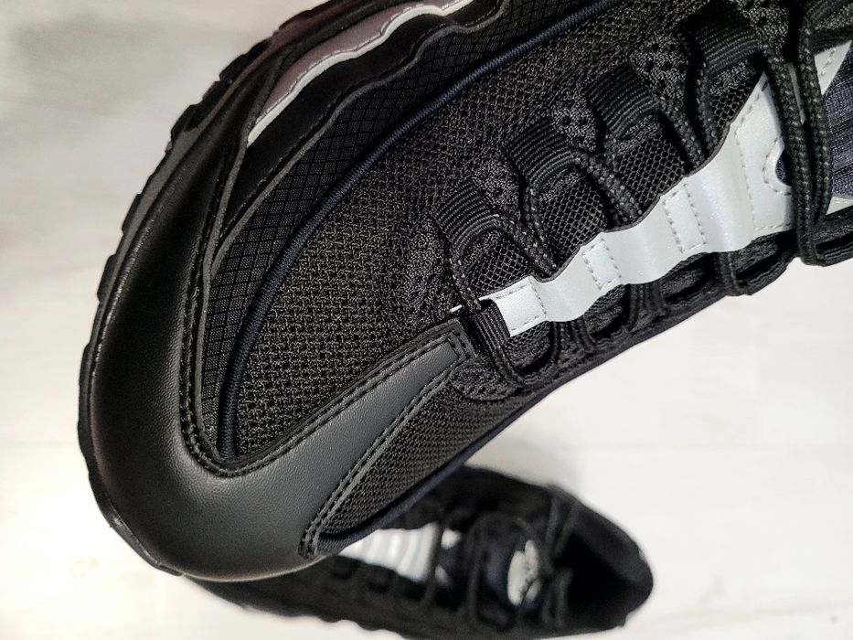 Кроссовки NIKE AIR MAX 95 Big Bubble  Metallic Silver нові original
