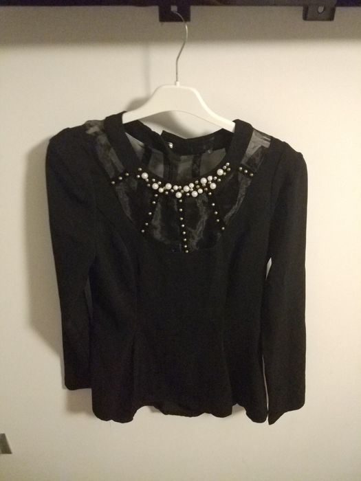 Bluzka baskinka czarna elegancka
