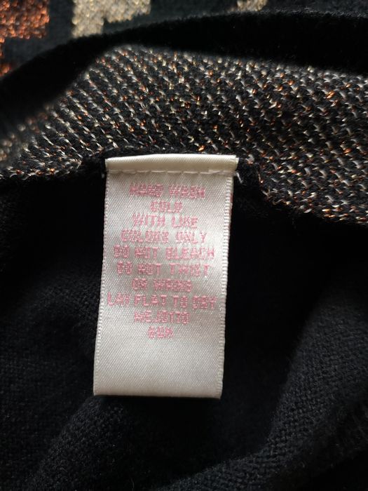 Długi sweter lub krótka sukienka