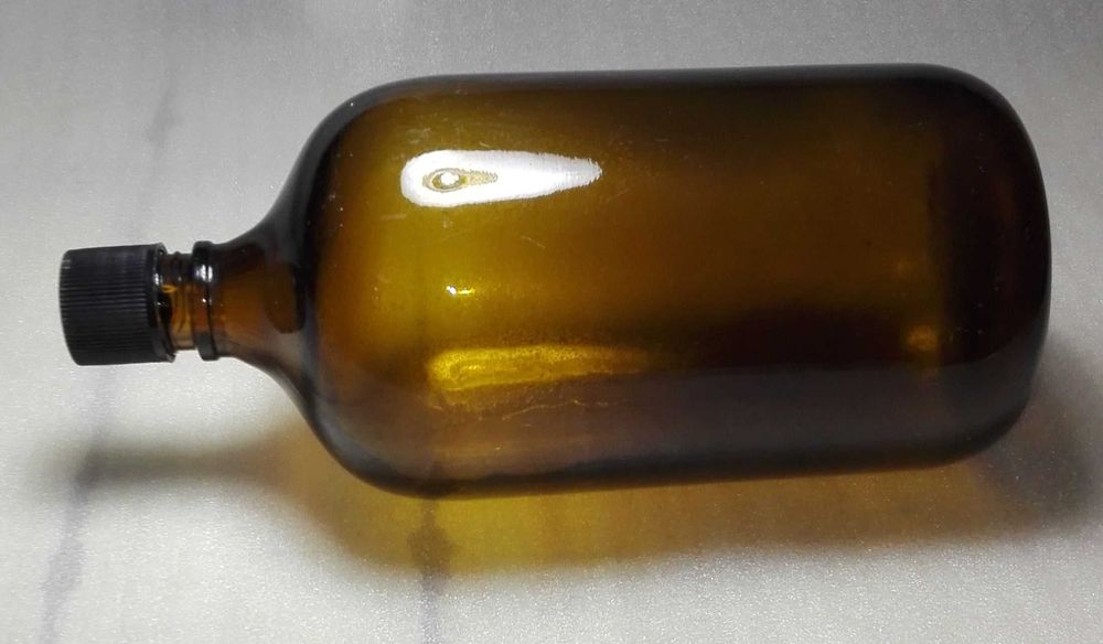 Pharmacy-style bottle64750731485569123
