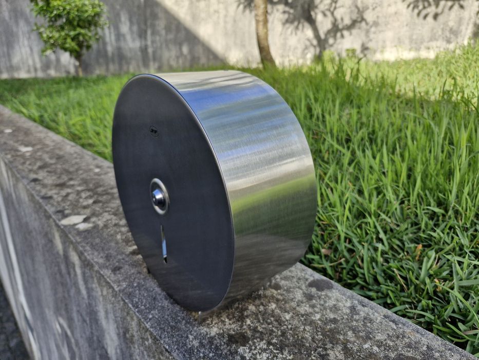 Dispensador Inox papel higiénico rolo jumbo JNF
