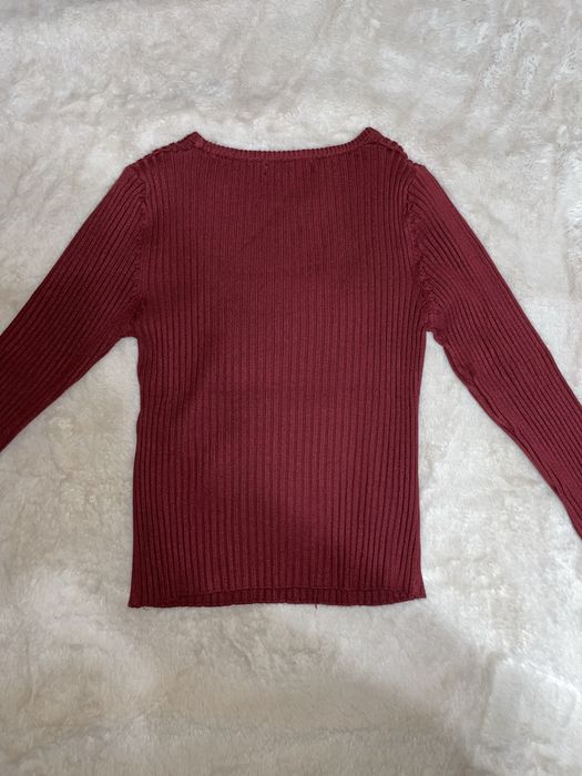 Camisola vermelha justa