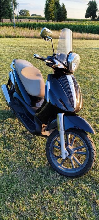 Piaggio Beverly 300