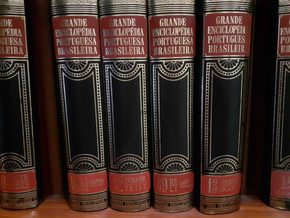 Enciclopédia Portuguesa-Brasileira (Vendo à unidade)