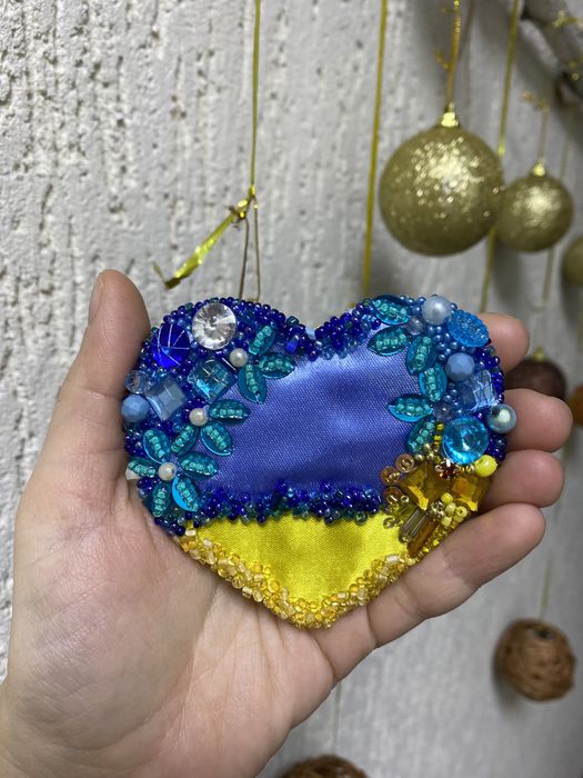 Брошки ручной работы