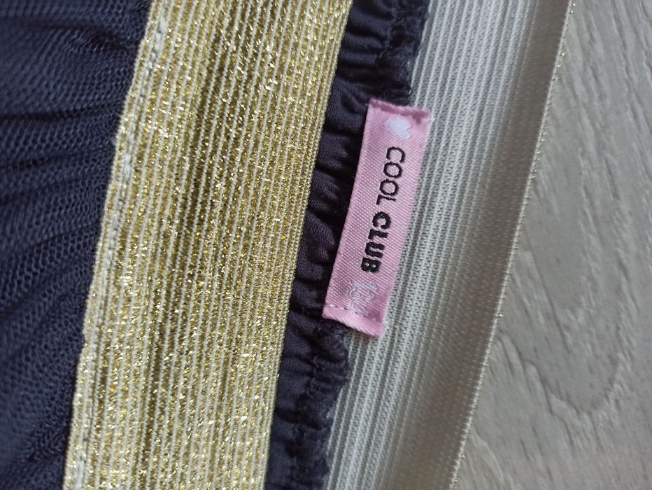 Spódniczka z naszywkami