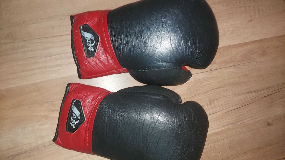 Боксерські рукавиці шкіра 12 унцій