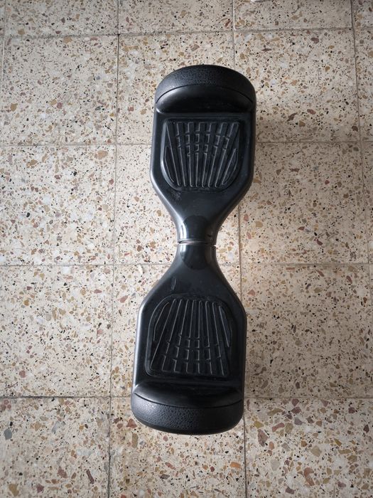 Vendo Hoverboard + Assento Kart (Go-Kart) – Em bom estado