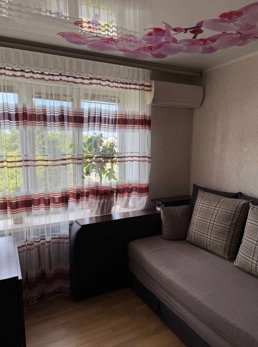 Продаж 2 кімнатної квартири Глинянський Тракт