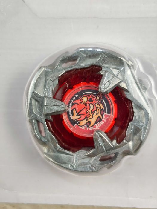 Beyblade X Scythe Incendio 4-60T Zestaw startowy 8+