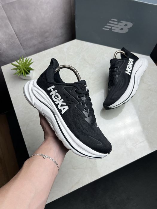 Кросівки Hoka Clifton 10 Розмір 38 Original Взуття
