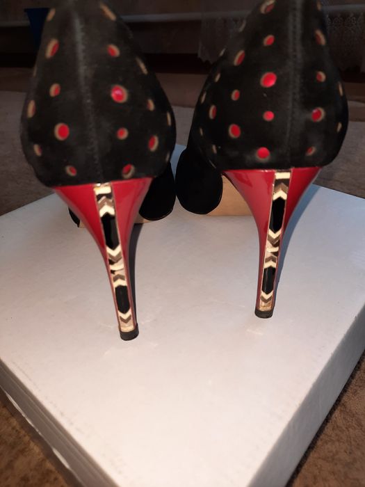 Туфлі жіночі 38 р