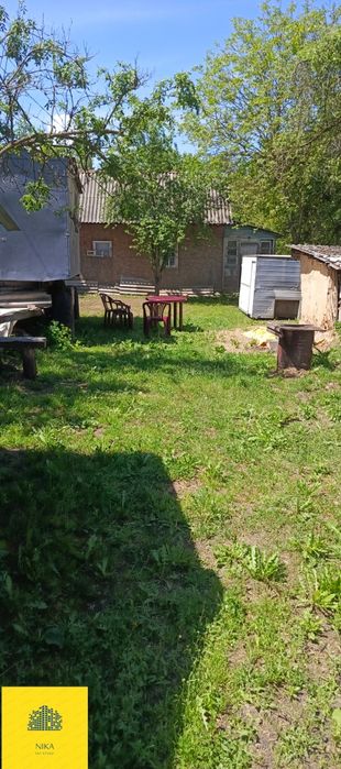 Продається старенька хатка!