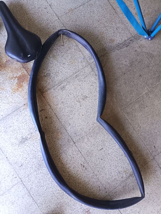 Vendo peças bicicleta e corrente para motorizada nova 415h
