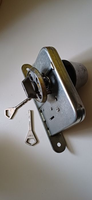 Замок врізний вінтаж